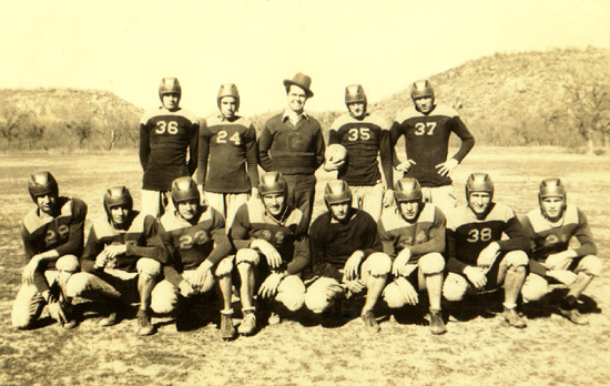 footballteam1930s.jpg